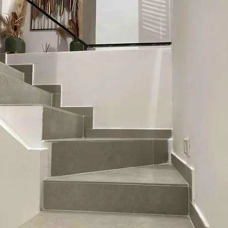 Center And Station Apartment Bari